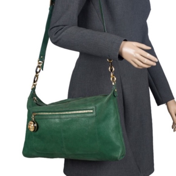 Fendi Handbags - 💯% Authentic FENDI Bag.